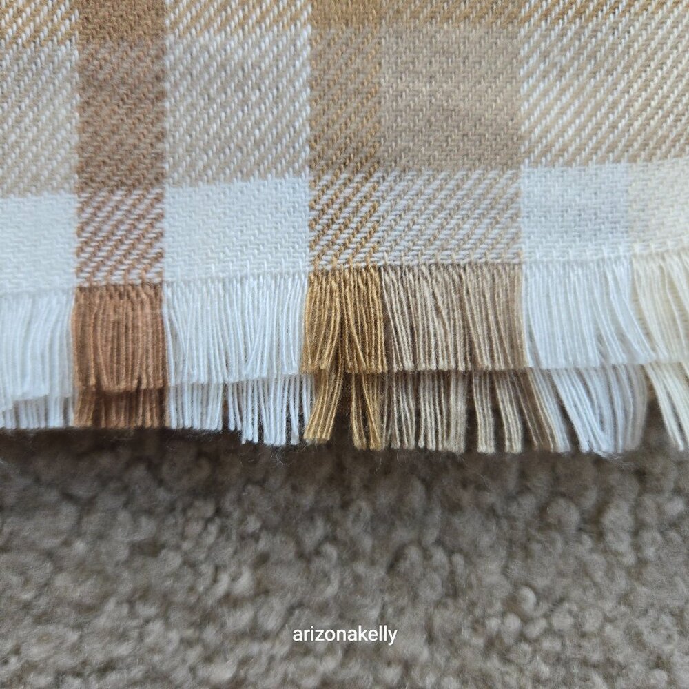 NWOT Lands' End Cashtouch Plaid Scarf Tan White - Picture 5 of 7